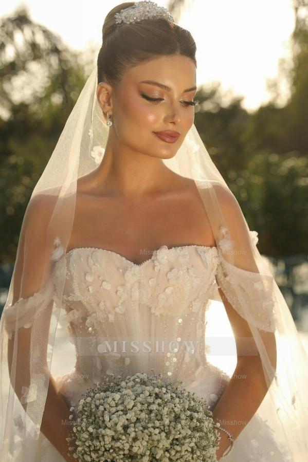 Fabulous White Sweetheart Off-The-Shoulder Sleeveless Sequined Beaded Ball Gown Long Tulle Wedding Dresses With Pearls And Appliques