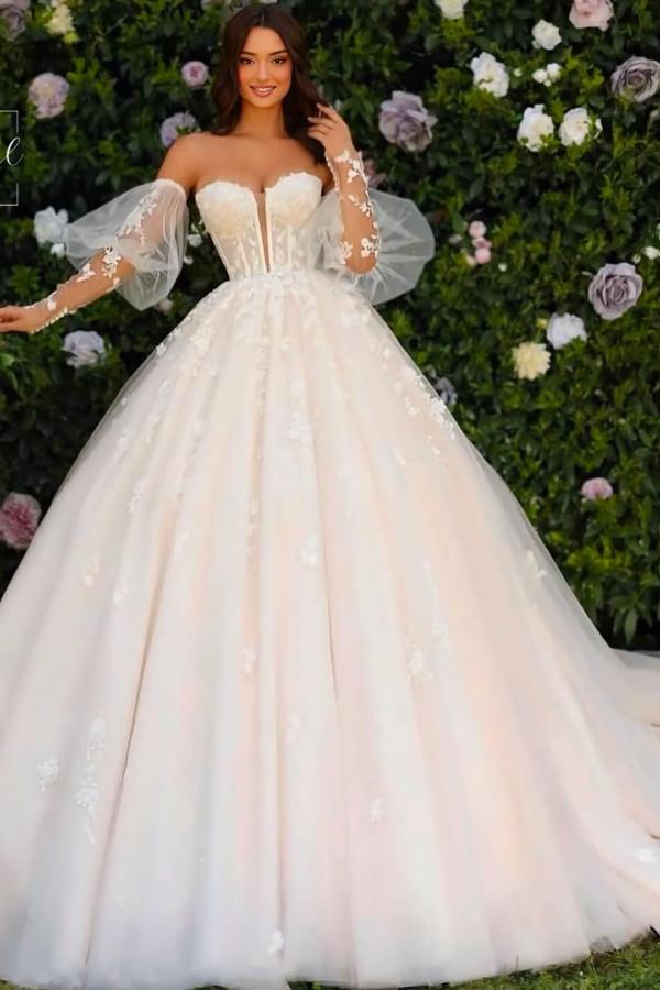 Fabulous White Sweetheart Sleeveless Lace Ball Gown Long Tulle Wedding Dresses With Appliques