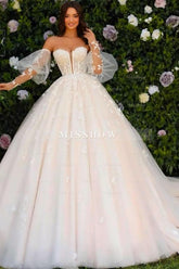 Fabulous White Sweetheart Sleeveless Lace Ball Gown Long Tulle Wedding Dresses With Appliques