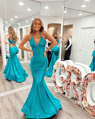 Fashionable Pool V-Neck Sleeveless Mermaid Prom Dress with Court Train