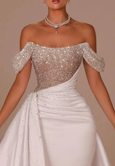 Fashionable White Strapless Beaded Off-The-Shoulder Long Panel Train Satin Wedding Dress with Rhinestones
