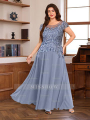 Floor-Length A-Line Mother of the Bride Dress with Scoop Neck and Short Sleeves Featuring Appliques