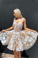 Flroal Gold A Line Spaghetti Straps Short Corset Homecoming Dress with Appliques