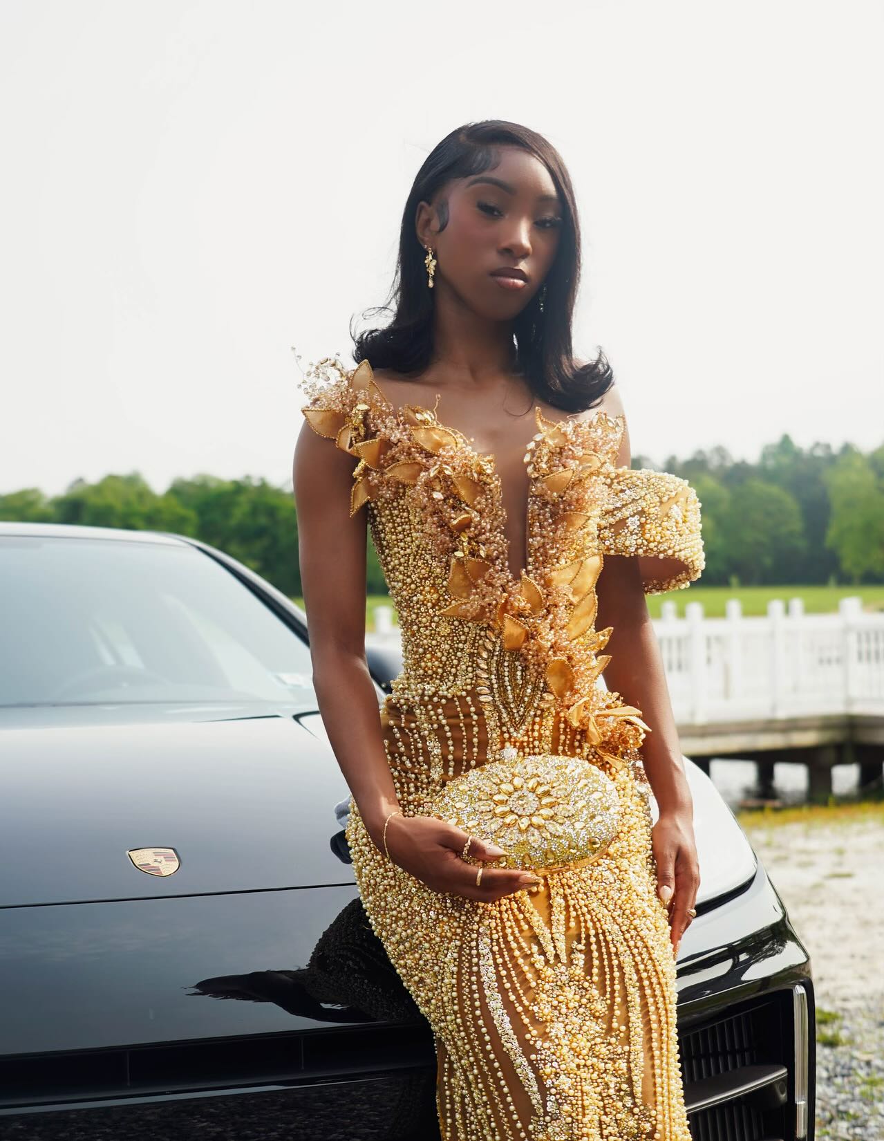 Glamorous Gold V-Neck Sleeveless Mermaid Prom Dress with Beadings and 3D Flowers