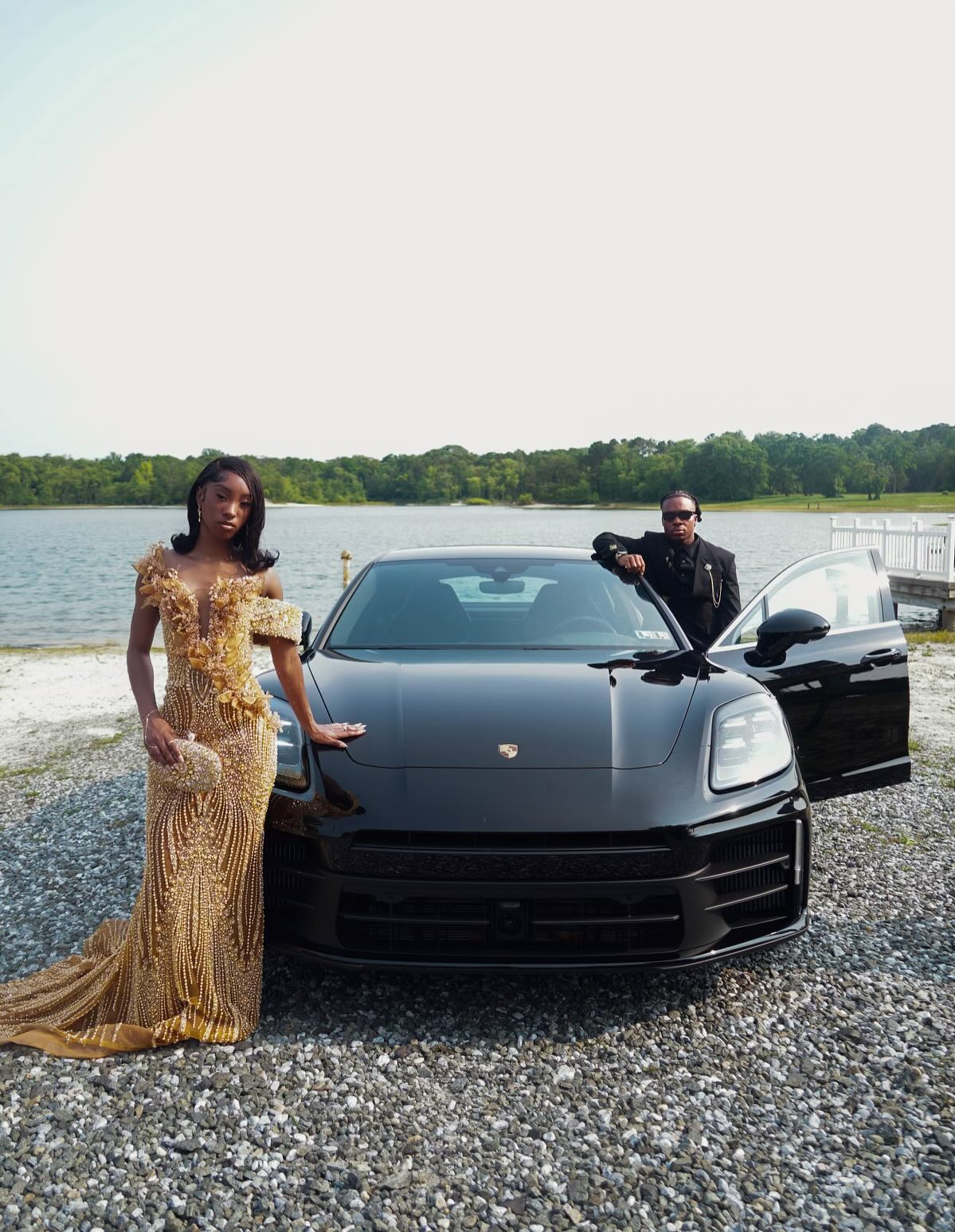 Glamorous Gold V-Neck Sleeveless Mermaid Prom Dress with Beadings and 3D Flowers