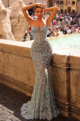 Glamorous Green Mermaid Sweetheart Sleeveless Beaded Long Lace Evening Dresses With Rhinestone