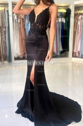 Glamorous Long Mermaid V-neck Spaghetti Straps Lace Prom Evening Dresses with Slit