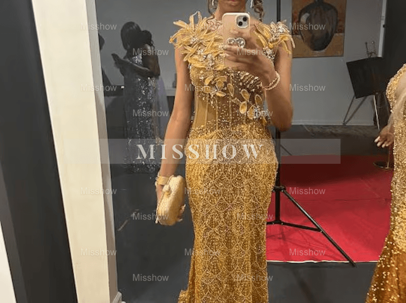 Glamorous Long Yellow Mermaid Sequined Beaded Sleeveless Prom Dress