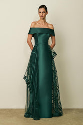 Glamorous Off the Shoulder Sleeveless Long Formal Dress With Tulle