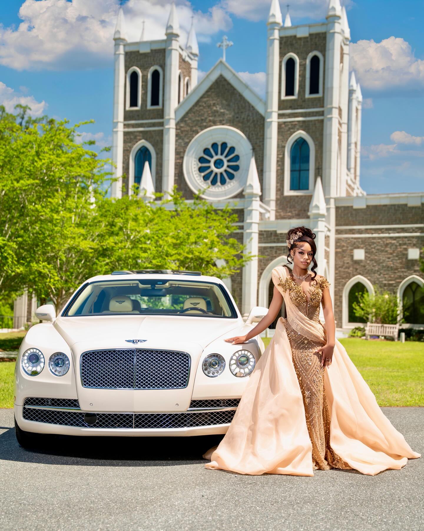 Gold Sequin Mermaid Prom Dress V Neck 3D Floral Beaded Overskirt Luxury Evening Gown with Sweep Train