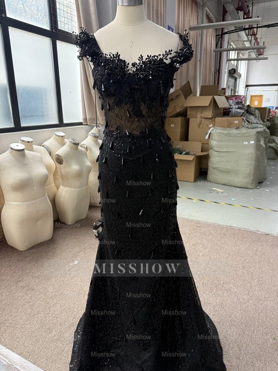 Gorgeous Black Mermaid Sleeveless Lace Beaded Long Prom Dress
