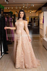 Gorgeous Column Lace High Neck Long Sleeve Prom Evening Dresses With Appliques Train