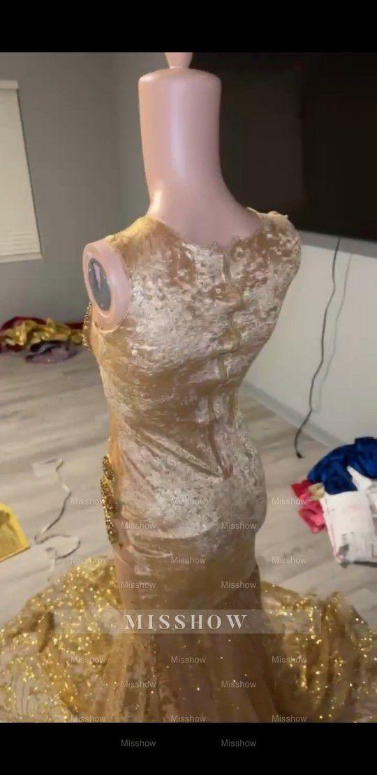 Gorgeous Long Gold Mermaid Lace Sleeveless Sexy Prom Dress