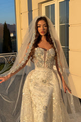 Gorgeous White Column Strapless Beaded Sequined Sleeveless Panel Train Lace Wedding Dresses With Rhinestone