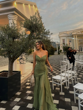 Green sweetheart ruched mermaid evening dress