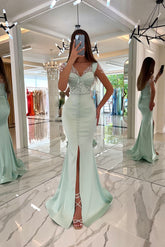 Robe de soirée sirène longue sans manches fendue sur le devant avec perles