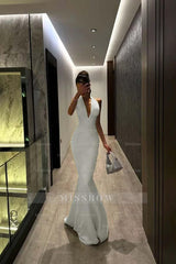 Halter V Neck Sleeveless Long Mermaid Formal Dress With Pleated