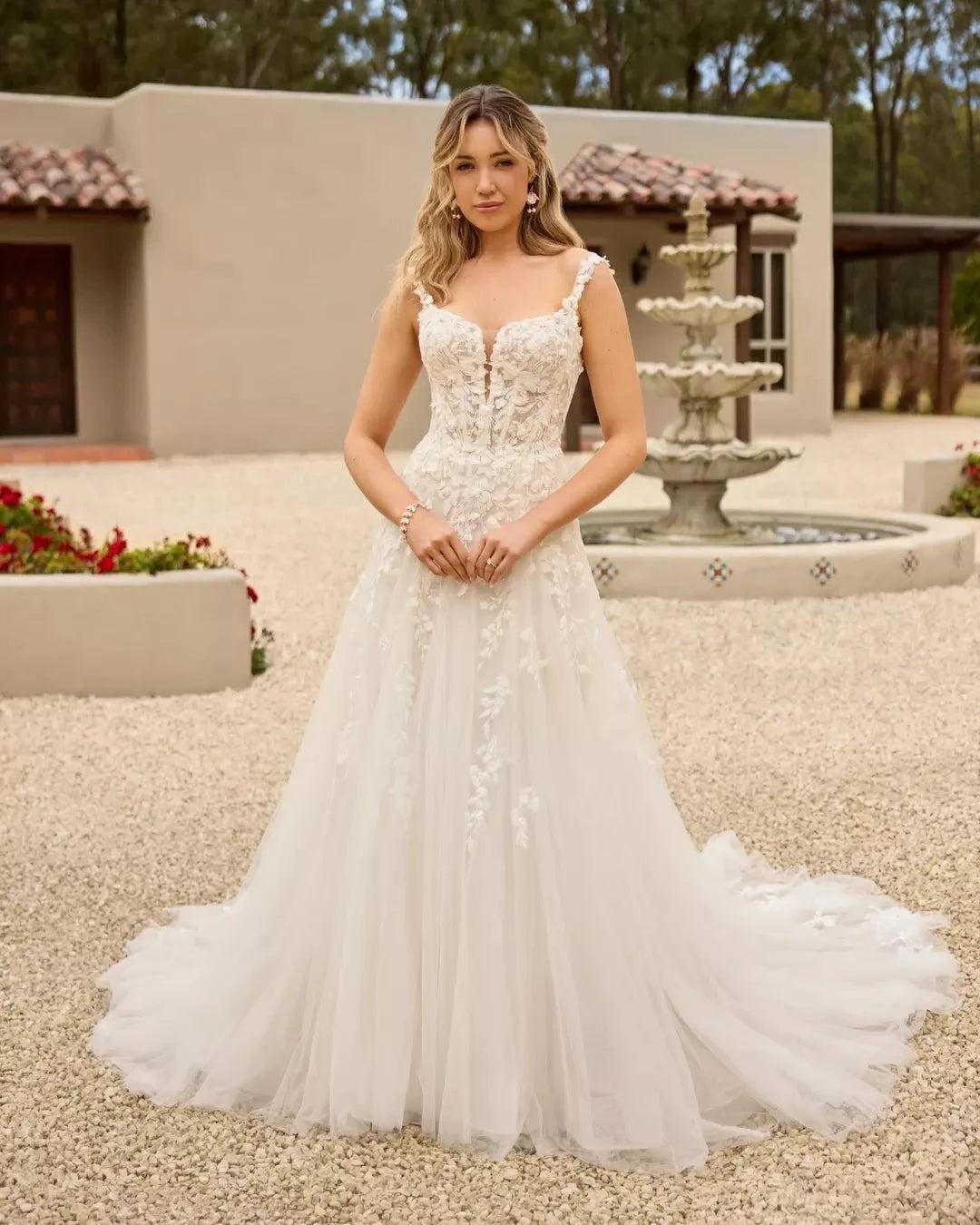 Ivory 3D Floral Lace Applique A-line Wedding Dress Sweetheart Sleeveless Open Back Cathedral Train Bridal Gown