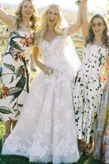 Ivory Ball Gown Wedding Dress Off Shoulder Sweetheart 3D Floral Lace Applique Tulle Princess Bridal Gown with Cathedral Train