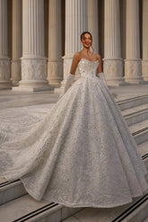Ivory Glitter Lace Ball Gown Wedding Dress Strapless Sweetheart Crystal Chain Beading Corset Princess Bridal Gown with Royal Train