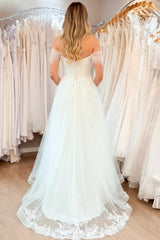 Ivory Tulle A-Line Wedding Dress Strapless 3D Floral Lace Applique Corset Off-Shoulder Wrap Sweep Train Bridal Gown with Pockets