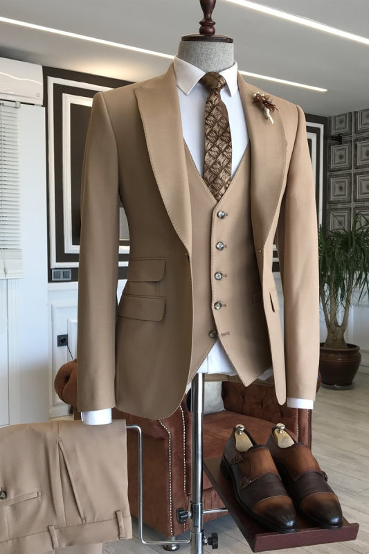 Khaki Peaked Lapel Tailored Three-Piece Prom Suit