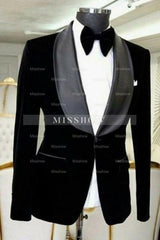 Latest Arrival Black Velvet Wedding Suit With Black Satin Collar