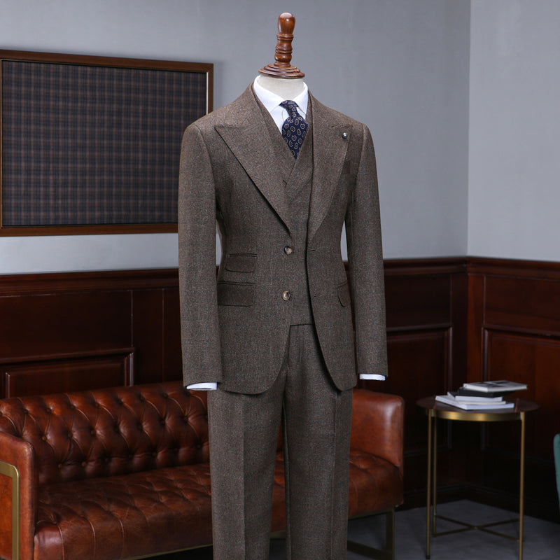Latest Coffee Three Pieces Peak Lapel Slim Fit Custom Men’s Suit