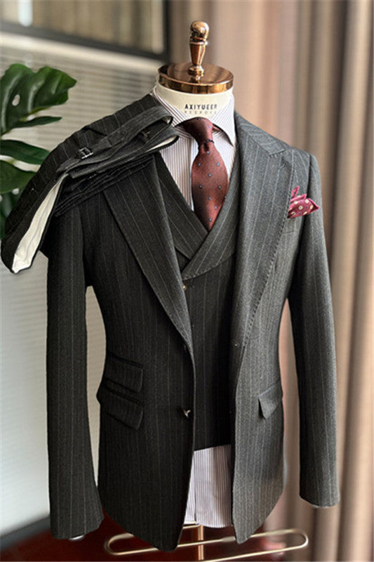 Latest Gray Striped Peak Lapel Business Suit for Men