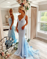 Light Blue V-Neck Spaghetti Straps Sleeveless Lace Applique Mermaid Formal Evening Dress