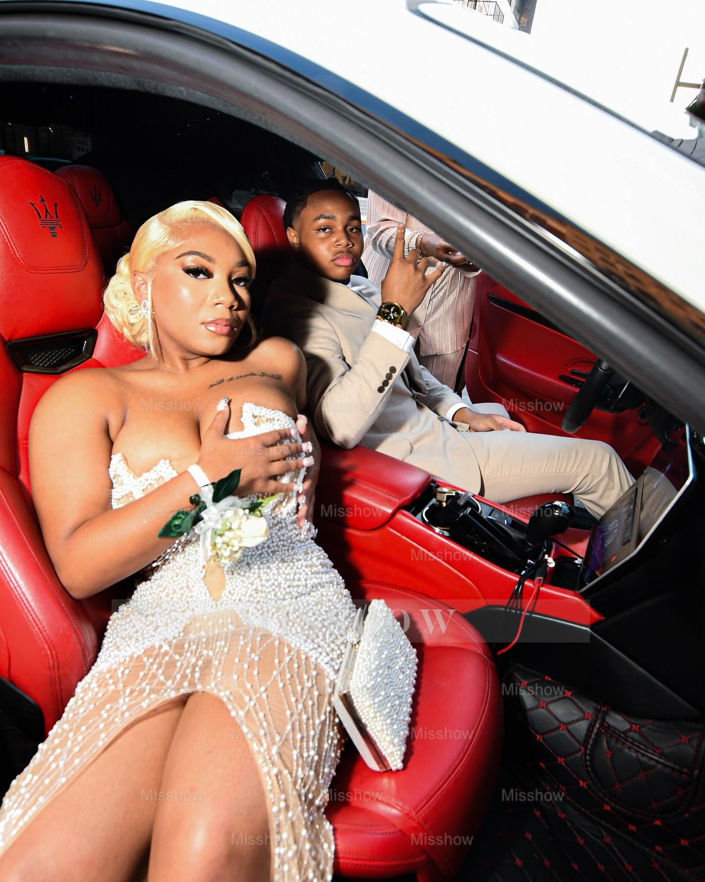 Luxury Long Sweetheart Sleeveless Mermaid Prom Dress with Beads and Slit