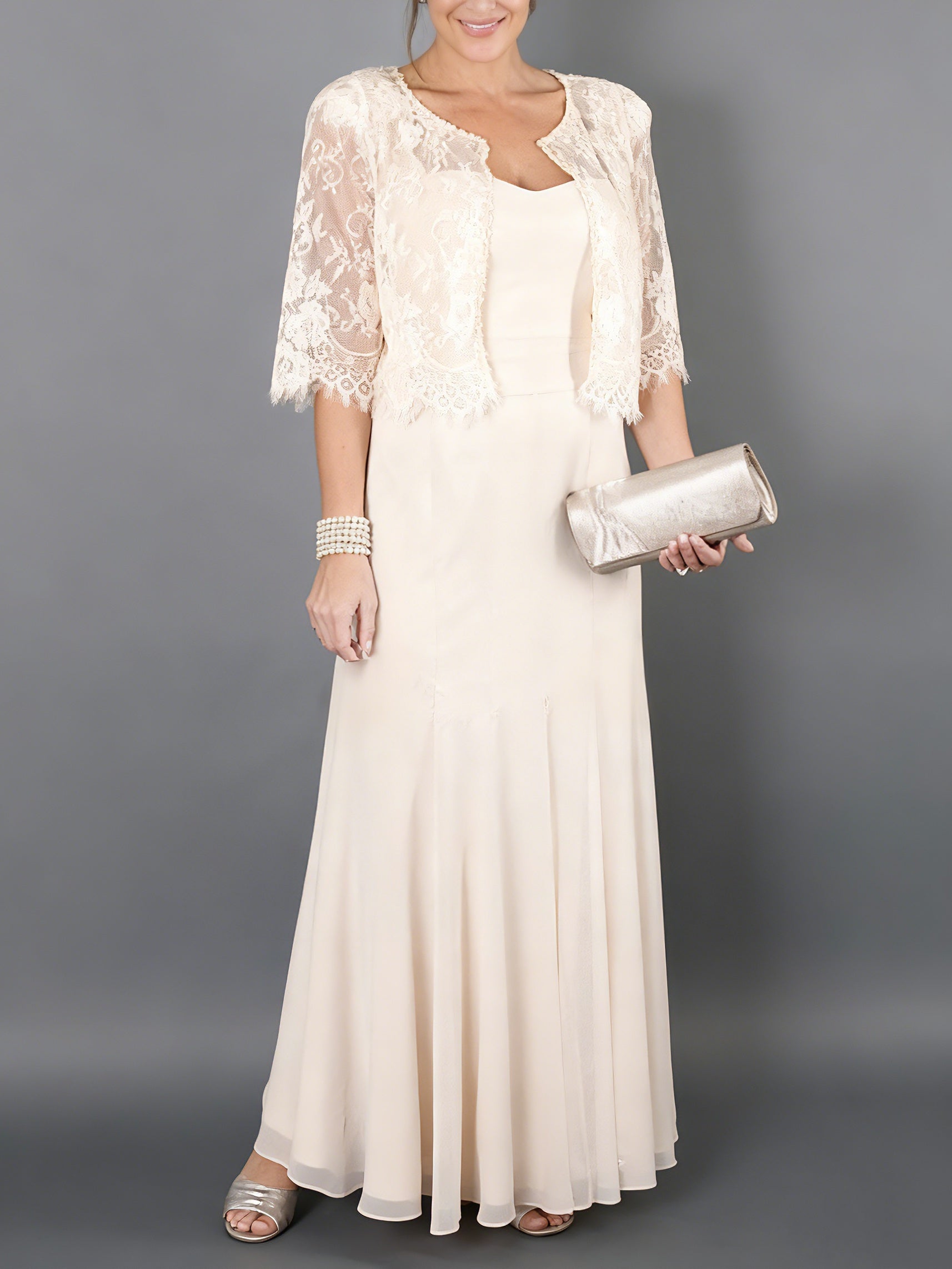 A Line Princess Scoop Sleeveless Mother Of The Bride Dresses With Lace Pleats