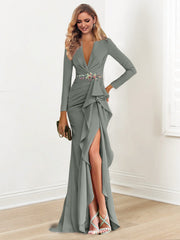 Sheath/Column V-Neck Long Sleeves Floor-Length Mother of the Bride Dresses with Crepe Beading