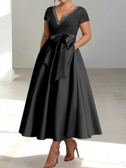 A Line Princess V Neck Plus Size Mother Of The Bride Dresses With Pockets Ruffles