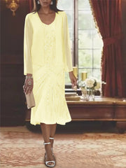 Chiffon 2 Pieces V-Neck Knee-Length Mother of the Bride Dresses with Jacket & Sequins Beading