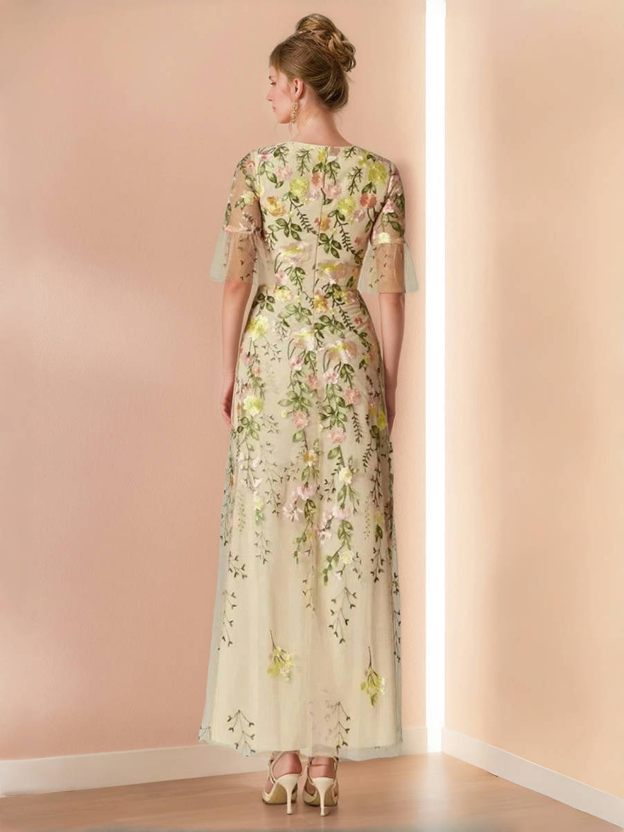 A Line Princess V Neck Short Sleeves Floral Mother Of The Bride Dresses With Embroidery