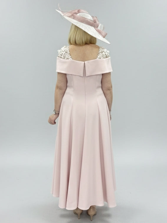A Line Princess Square Neck Short Sleeves Mother Of The Bride Dresses With Ruffles Appliques