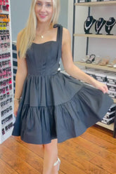 Misshow A-Line Black Adjustable Straps Corset Short Homecoming Dress/Mini Dress with Ruffles