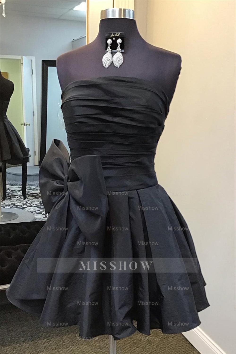 Misshow A-Line Green Strapless Satin Short Homecoming Dress/Mini Dress with Bowknot