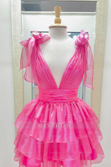 Misshow A Line Kelly Green V Neck Tiered Short Homecoming Dress/Mini Dress with Ruffles