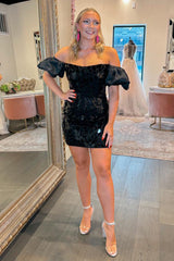 Misshow Black Mirror Off The Shoulder Tight Short Homecoming Dress/Mini Dress