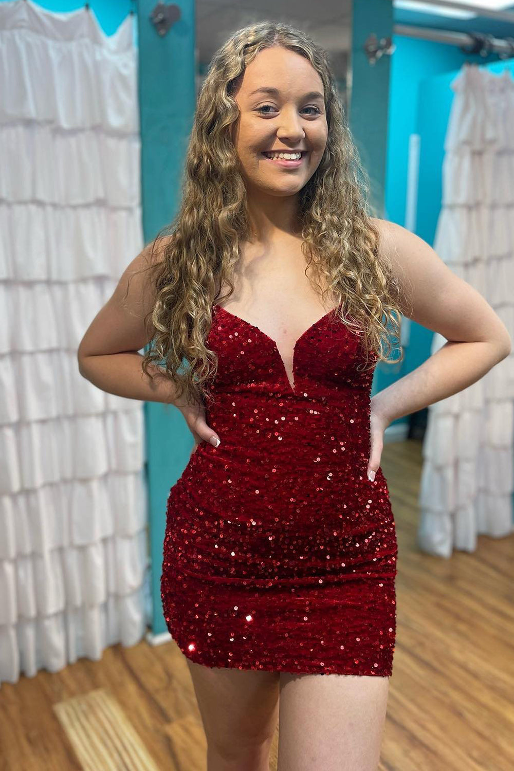 Misshow Burgundy Sequins Glitter Homecoming Dress/Mini Dress with Lace-up Back