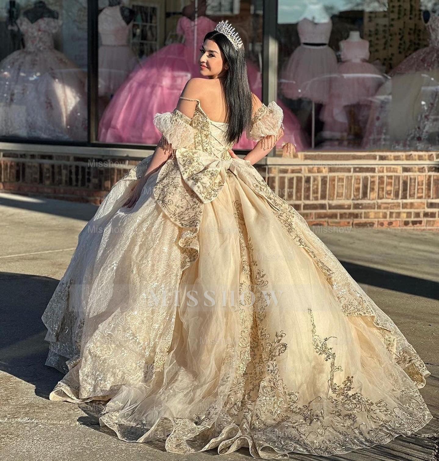 Misshow Champagne Quinceanera Dress Sweetheart Neckline Detachable Sleeves & Tiered Lace Applique Ball Gown for Sweet 16 Birthday & Evening Galas