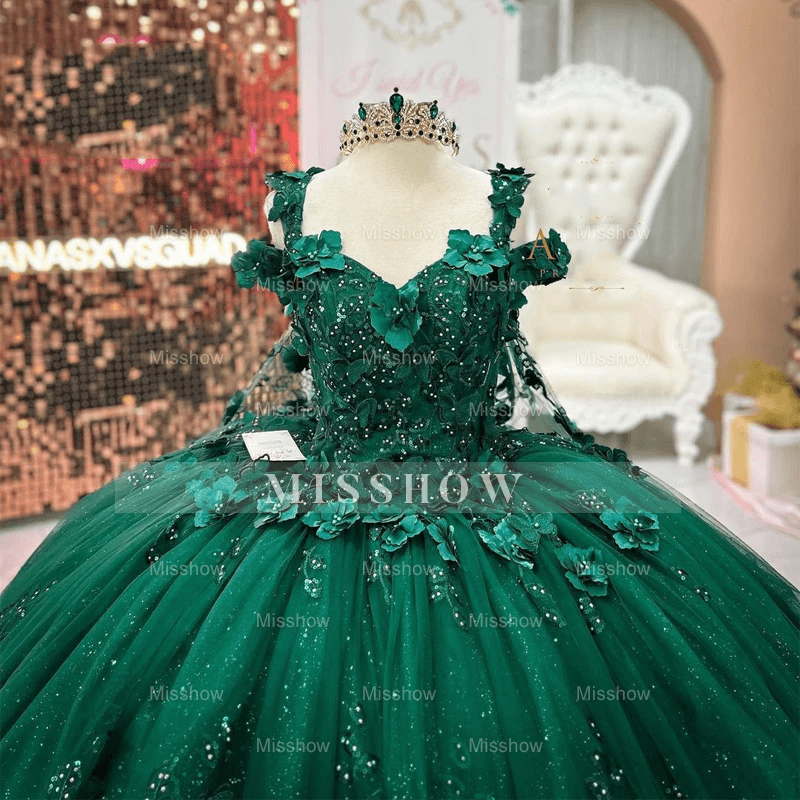 Misshow Emerald Green Off-Shoulder Ball Gown 3D Floral Appliques & Beaded Tulle Quinceanera Dress for Sweet 16 & Weddings