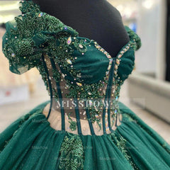 Misshow Emerald Green Off-Shoulder Ball Gown Floral Lace Applique Sweep Train Quinceanera Dress for Sweet 16 & Princess Galas