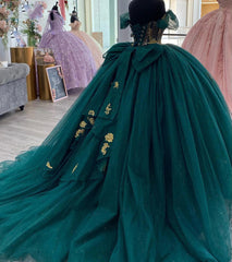 Misshow Emerald Green Off-Shoulder Ball Gown Puffy Sleeves Floral Lace Appliques Tulle Princess Quinceanera Dress for Sweet 16