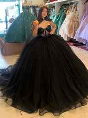 Misshow Exquisite Black Tulle Quinceanera Dress Strapless Ball Gown with Lace & Sequins Appliques for Sweet 16