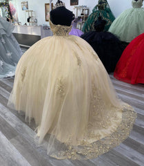 Misshow Exquisite Champagne Ball Gown Off-Shoulder Beaded Lace Quinceanera Dress for Sweet 16 & Formal Galas