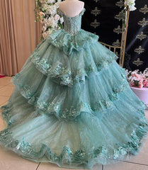 Misshow Exquisite Emerald Green Ball Gown Sweetheart Off-Shoulder Lace Tiered Tulle Quinceanera Dress with Beaded Details for Sweet 16