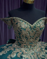 Misshow Exquisite Emerald Green Quinceanera Dress Off-Shoulder Gold Lace Ball Gown with Beaded Applique & Tiered Ruffles for Sweet 16 & Princess Weddings